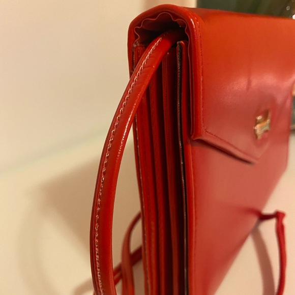 VINTAGE: red crossbody bag, Calego (brand), made in Canada, good condition - Picture 2 of 7